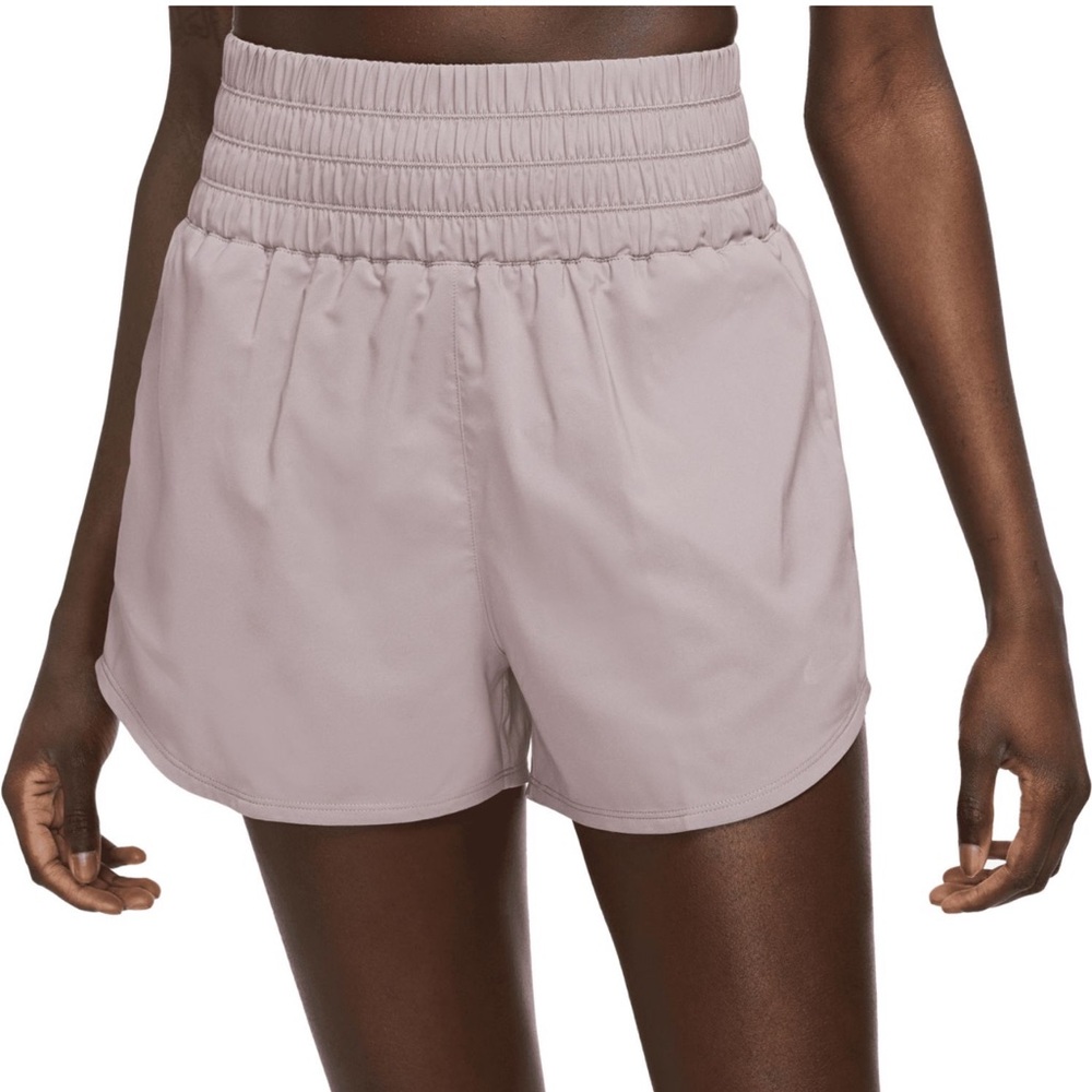 Nike women’s dri-fit one ultra high-waisted 3" shorts - light mauve